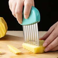 Crinkle Cutter RVS Aardappel Wortel Chip Groente Crinkle Golvende Snijder Cutter Fry Slicer Keukenaccessoires