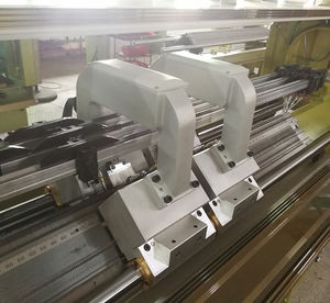 Machine à tricoter plate informatisée 9g de marque taïwanaise, 3 systèmes, offre de prix manuel avec machine à coudre pour pulls - Product Image 3