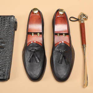 Retro low-top lace-up casual <b>shoes</b> for <b>men</b> at the party are casual, light and transparent - Product Image 3