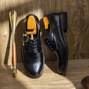 Chaussures en cuir pour hommes luxueuses, élégantes et décontractées pour les tenues de cérémonie, les tenues de bureau formelles, les banquets, chaussures décontractées à lacets - Product Image 5
