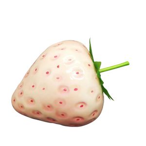 Modèle de grande <span class=keywords><strong>fraise</strong></span> artificielle en mousse, fruits factices rouges et roses - Product Image 2