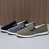 Chaussures plates décontractées pour hommes, en tissu de coton style Pékin ancien, à enfiler, avec semelle extérieure en PVC antidérapante et respirante, pour personnes d'âge moyen et seniors