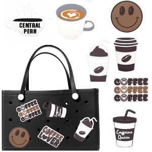 2025 Neue große EVA Strandkorb-Tasche Bogg Bag Zubehör-Einsätze Ersatz Strand Reise Schmetterlings-Dekorationsanhänger - Product Image 6