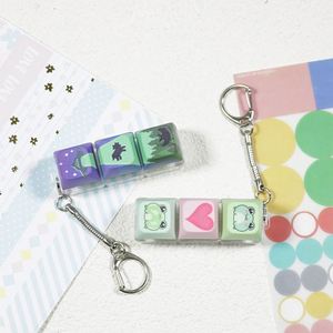 Porte-clés clavier personnalisé DIY avec impression de logo, design de clavier, capuchons de touches, interrupteurs anti-stress - Product Image 3
