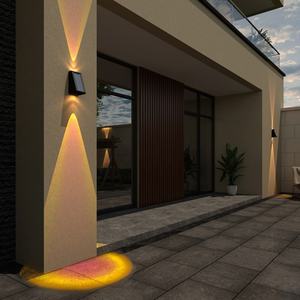 ไฟติดผนังพลังงานแสงอาทิตย์ 1/4 ชิ้น รุ่นอัพเกรด แบตเตอรี่ 1500mAh โคมไฟติดผนังกันน้ำ IP65 สำหรับบ้านและสวน - Product Image 6