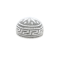 Bonnet Islamique au Crochet Fait Main Blanc Élastique Kufi Hijab pour Hommes Casquette Musulmane de Conception Ethnique