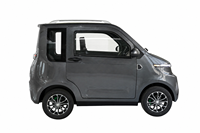 Mini-voiture électrique pour la mobilité urbaine, homologuée EEC L6e, quadricycle avec structure de châssis monobloc et design moderne.