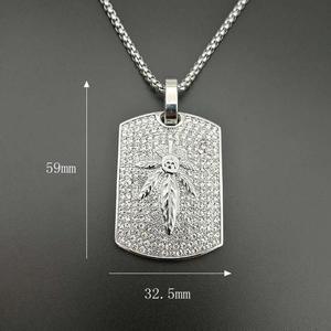 תליון שרשרת בצורת עלה בסגנון היפ הופ ראפ לגברים, מצופה זהב, עמיד במים, ללא שינוי צבע, תכשיט נירוסטה, 2026 - Product Image 4