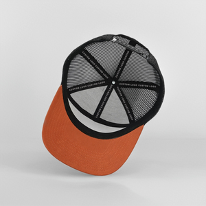 <span class=keywords><strong>Gorra</strong></span> deportiva trucker unisex de dos tonos con parche de cuero personalizado, modelo Ri 168, de 7 paneles, visera plana y cierre snapback. - Product Image 5