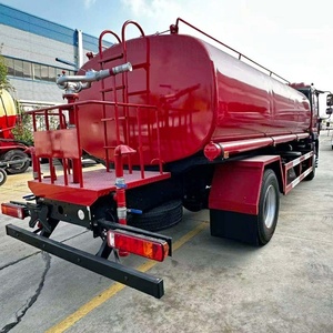 Camión Cisterna de Agua Foton 4x2 Diésel de 12 CBM, Camión Cisterna con Aspersor de Agua en Venta - Product Image 4