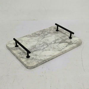 Plateau de rangement rectangulaire en marbre avec poignées en métal noir, design minimaliste, pour une utilisation en cuisine, durable - Product Image 1