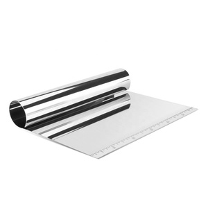 Multifunktionaler Edelstahl-Pizza- und Gebäckschneider Teigschneider mit Messskala - Product Image 5
