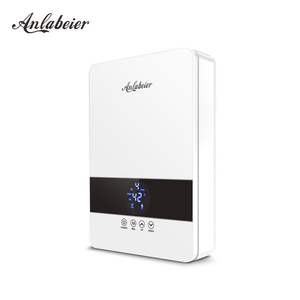 Chauffe-eau électrique instantané sans réservoir 220-240V 3000-6000W Bouton tactile Affichage LED intelligent IPX4 2-6L/min Pièces de rechange gratuites - Product Image 2