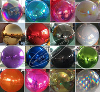 Décoration de fête boule miroir gonflable irisée et argentée géante