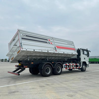 Véhicule de transport de matériaux haute performance pour les sites miniers et de construction SHACMAN X3000 6X4 10 roues, camion benne à benne basculante latérale