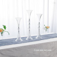 Vente en gros de porte-fleurs en acrylique transparent de haute qualité Décoration de table de mariage et de fête Vase transparent en acrylique Décoration de mariage