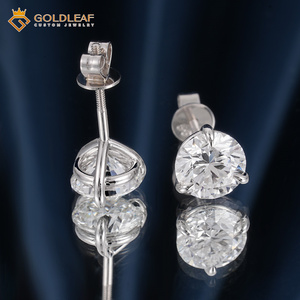 Pendientes de Diamante Cultivado en Laboratorio Goldleaf con Certificación IGI, 1.5CT VVS2, Oro Blanco de 14K, Corte Redondo, Engaste de Garra - Product Image 2