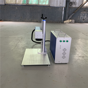 Machine de marquage laser à fibre portative professionnelle — Graveur métallique portable pour composants - Product Image 6