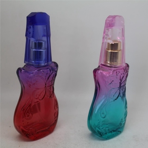 Commercio all'ingrosso di alta qualità di figura della chitarra vuoto di vetro colorato bottiglia di profumo <span class=keywords><strong>75ml</strong></span> con il pacchetto della scatola - Product Image 4