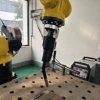 Robot 6 axes à vitesse rapide, 10 kg, 2010 mm, contrôlé par PLC, avec moteur à engrenages et servomoteur électrique pour soudage continu, meulage et polissage