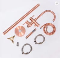 Grifo de Bañera con Soporte de Pie en Oro Rosa, Moderno, de una Sola Manija, Latón con Acabado Cepillado, Núcleo de Válvula de Cerámica, Barra Deslizante de Lluvia, para Apartamento