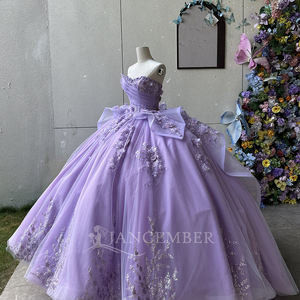 Vestido de Quinceañera, Vestido de Fiesta de Cumpleaños, Vestido de Ceremonia para Niñas y Adultas, Cuello Corazón, Apliques de Encaje, Color Morado Claro Natural, LSMC60 - Product Image 3