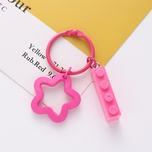 Portachiavi stella a cinque punte, ciondolo anello portachiavi colorato e fresco, accessorio per zainetto Instagram, ciondolo blocco di costruzione - Product Image 3