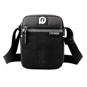 Sac bandoulière unisexe léger en nylon avec logo personnalisé, sac banane décontracté en polyester à sangle unique - Product Image 2