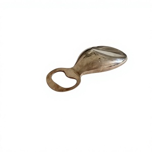 Ouvre-bouteille robuste et durable pour la maison et les bars, écologique, en métal moulé à la main, pour ouvrir la bière et le champagne. - Product Image 1