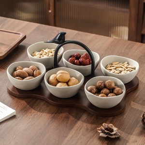 Ciotola Cinese in Ceramica Grezza con Scomparti, Stile Retrò, Durevole ed Ecologica, Design a Forma di Pappagallo, per Snack e Frutta Secca, Ideale per il Capodanno - Product Image 3