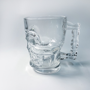 Tasses à bière en <span class=keywords><strong>verre</strong></span> transparent de conception de crâne à grande échelle <span class=keywords><strong>Verre</strong></span> à liqueur en porcelaine pour l'utilisation du vin et de l'eau - Product Image 5