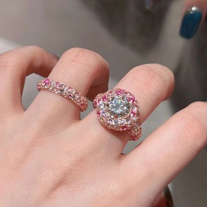 Bague de luxe en or rose pour femme, haute qualité, avec jade rouge dégradé et diamant rose, plaqué argent pur S925 - Product Image 5