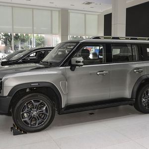 Auto Usata di Alta Qualità: Chery Jetour Traveler 2024, in Buone Condizioni, Attualmente Disponibile - Product Image 2