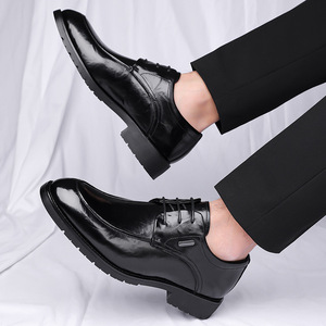 Mocasines de Vestir para Hombre, Parte Superior de PU Transpirable, Cerrados, Antideslizantes, Resistentes, Cómodos, para Oficina, Bodas, con Suela de Goma - Product Image 3