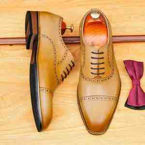 Zapatos de Vestir Formales y Casuales de Cuero Británico de Diseño de Lujo para Hombre, de Cuero Genuino de Alta Calidad, Estilo Oxford - Product Image 1
