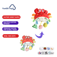Jouet suspendu en peluche en forme de crabe pour bébé, avec clochette, pour poussette, lit de voiture, berceau et activités de voyage