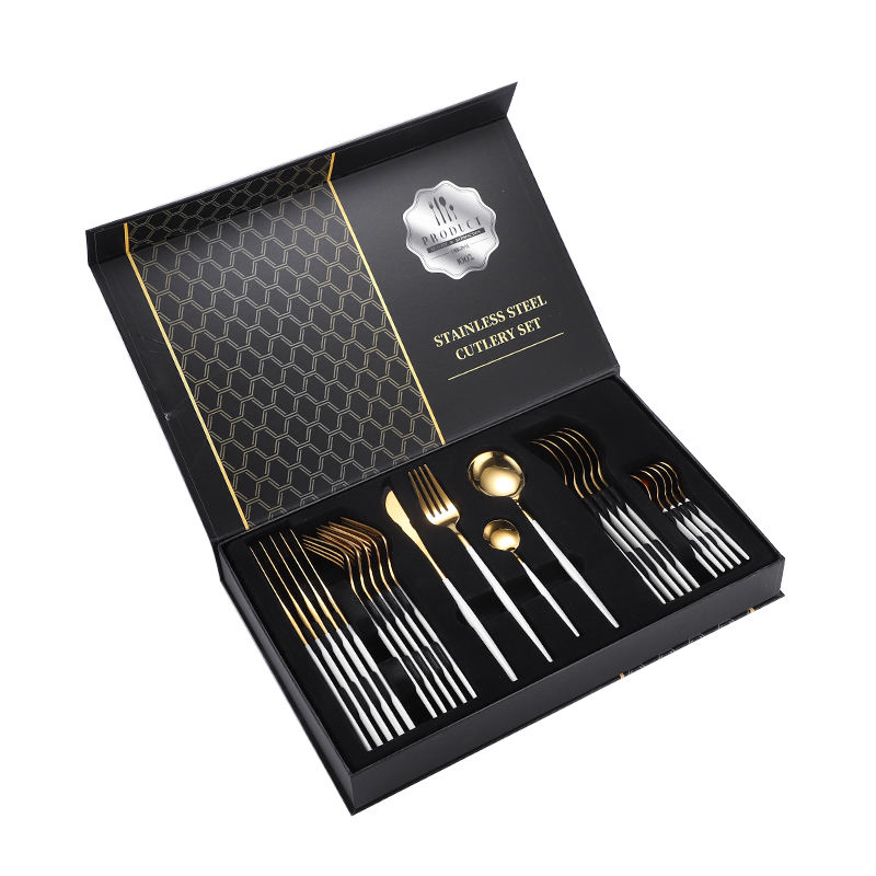 Or blanc avec coffret cadeau