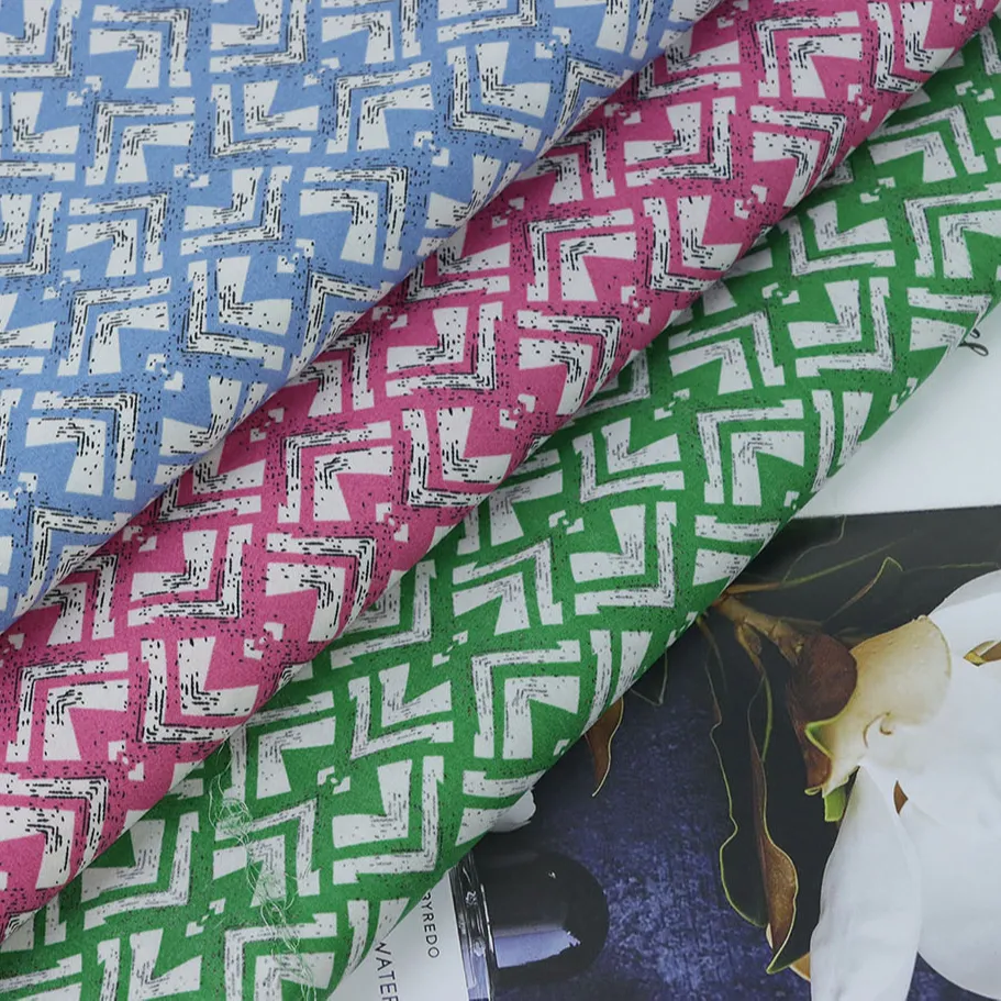 شاوشينغ الوحش تصنيع موثوقة جودة المطبوعة الحرير رخيصة نسيج بوليستر ساتان لفستان