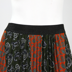 Yindian Factory Wholesale High Waist Long <strong>Skirts</strong> for Women Summer <strong>Pleated</strong> Casual <strong>Skirts</strong> Dark <strong>Green</strong> and Red Color - Product Image 4