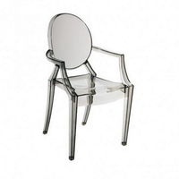 Vente en gros de chaise acrylique fantôme en résine transparente, chaise fantôme en cristal pour dressing, restaurant, hôtel, chaise de salle à manger en cristal pour mariage