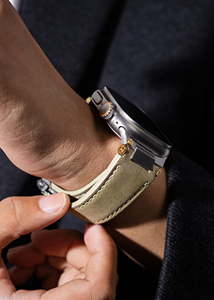 <span class=keywords><strong>Bracelet</strong></span> en <span class=keywords><strong>cuir</strong></span> à boucle déployante pour <span class=keywords><strong>Apple</strong></span> <span class=keywords><strong>Watch</strong></span> Series 2026, compatible avec les modèles 11, 10, 9, <span class=keywords><strong>8</strong></span>, 7, 6, 5, 4, SE – Texture <span class=keywords><strong>cuir</strong></span> Crazy Horse - Product Image 5