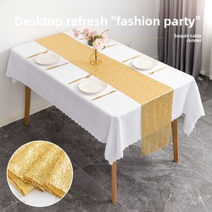 <span class=keywords><strong>Chemin</strong></span> <span class=keywords><strong>de</strong></span> <span class=keywords><strong>table</strong></span> long en polyester 100% personnalisable, style européen, tissé, brillant, à paillettes dorées, pour la maison, l'hôtel, les dîners et les mariages - Product Image 3