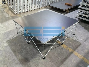 ESI Portable DJ Riser Stage para eventos corporativos Ceremonias de premios con absorción de vibraciones y unidades de paso - Product Image 4