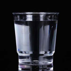 Vaso Publicitario Personalizado He Teng al por Mayor, Material PET, Transparente, Plástico Duro, Tapa Esmerilada, Desechable, para Bodas y Fiestas - Product Image 4