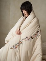 Ensemble de couette quatre pièces en coton et lin brodé à motif végétal moderne, lavable, toutes saisons, écologique, literie de luxe