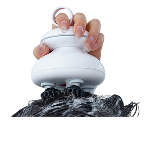 Masajeador de Cabeza y Cuero Cabelludo Recargable CYANMED con <span class=keywords><strong>EMS</strong></span>, Alivio del Estrés, Lavado de Cabello, Garra de Silicona, Terapia de Luz Roja LED y Control por Botones - Product Image 1