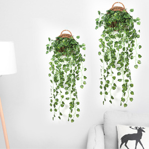 Plante artificielle suspendue Xinchengzhi Pothos 30cm-100cm, vigne murale décorative en soie verte pour décoration de mariage - Product Image 4
