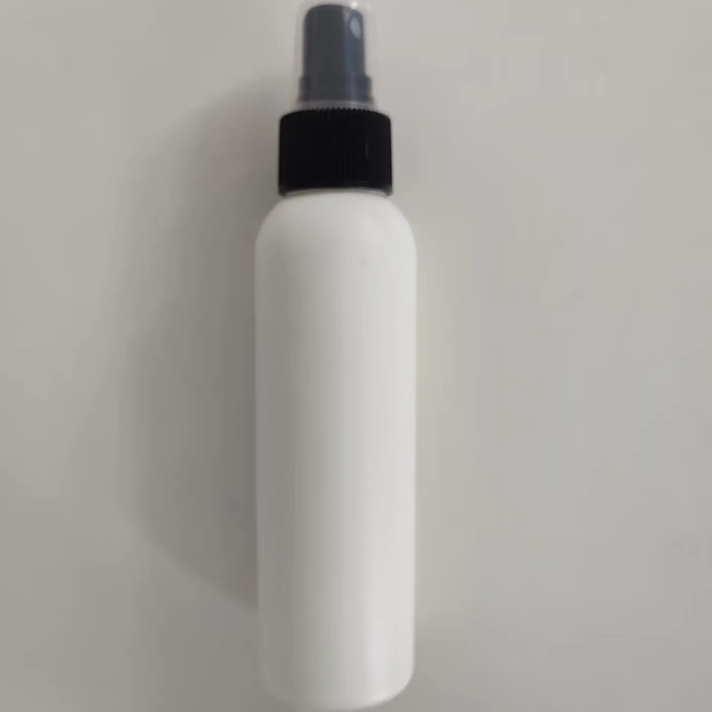 4oz Cosmo forma redonda garrafas soft touch garrafas garrafas plásticas HDPE para shampoo condicionador