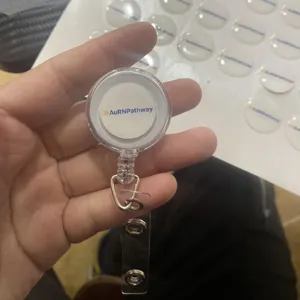 Pengait Kartu ID Z646 dengan Klip, Reel Nama Bulat, Perlengkapan Kantor Sekolah, Tali Retraktil, Tempat Kartu ID, Tali PVC - Product Image 3