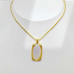 Collier pour femme en laiton plaqué or 18 carats avec pierres précieuses, vente en gros, usage quotidien, pendentif géométrique personnalisé, colliers simples - Product Image 3
